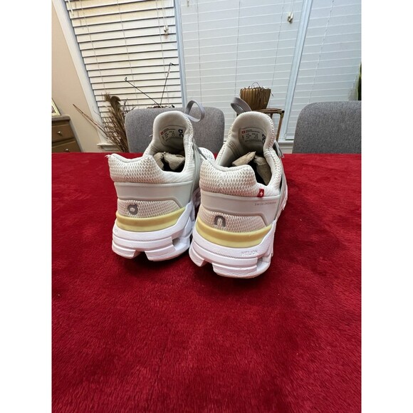 On Cloudswift Women’s Road Running Shoes Size 8.5 White Limelight Yellow Lace Up - Picture 10 of 13